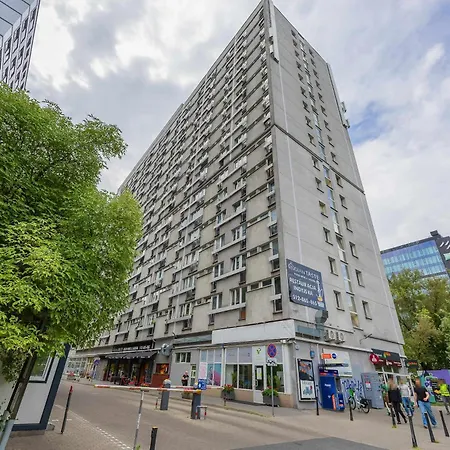 Spacious Two Bedroom With Bathtub By Renters * Warsaw