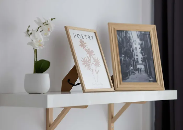 Apartman Spacious Two Bedroom With Bathtub By Renters